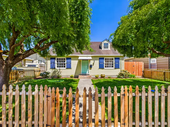 2505 F St, Eureka, CA 95501