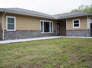 319 W Macarthur Rd, Wichita, KS 67217
