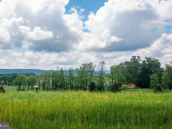 Jingle Bells Ct Lot 1, Harpers Ferry, WV 25425