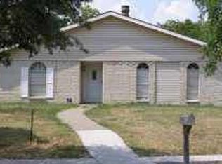 2037 E Peters Colony Rd, Carrollton, TX 75007