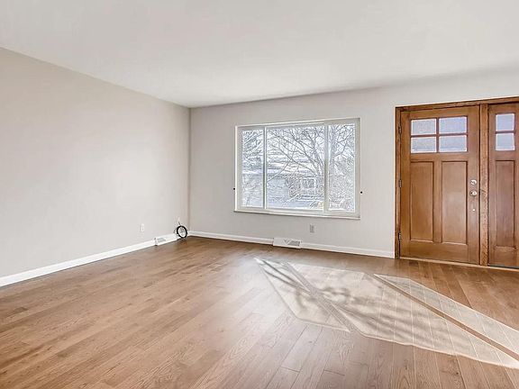 4th image of 12623 W Hawaii Ave