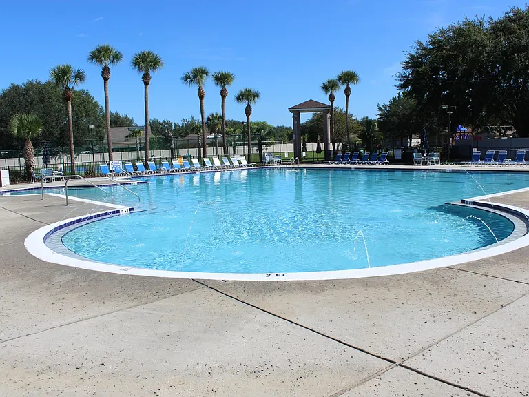 Brentwood Community Pool