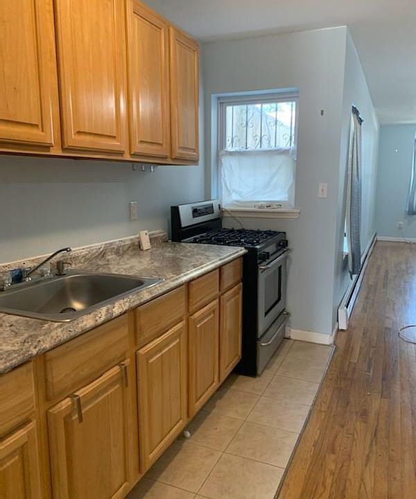 1st image of 9711 Alstyne Ave #1