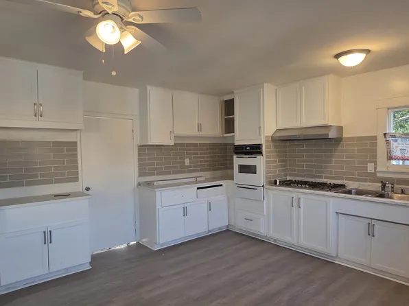 1141 W Gage Ave, Los Angeles, CA 90044