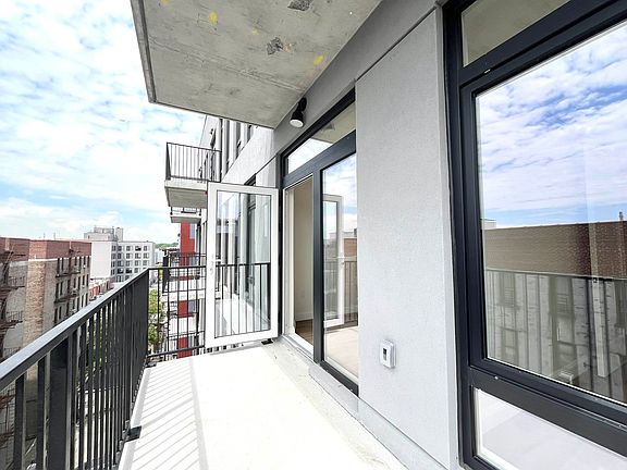5th image of 268 Sullivan Pl #4A