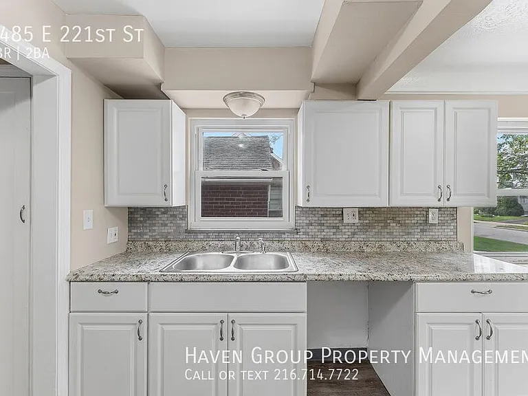 1485 E 221st St — Photo 8