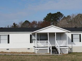 77 Foxfire Dr, Henderson, NC 27537