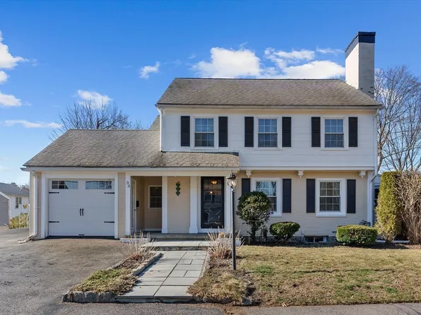 33 York Rd, Lynn, MA 01904
