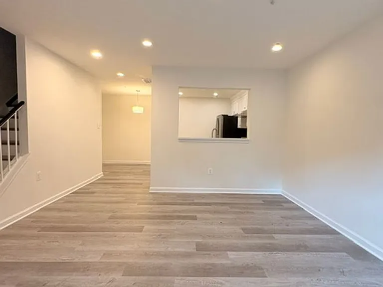 13941 Highstream Pl — Photo 3