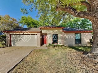 10202 Staghill Dr, Houston, TX 77064