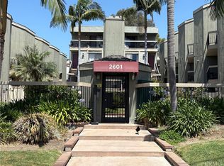 2601 E 19th St APT 25, Signal Hill, CA 90755