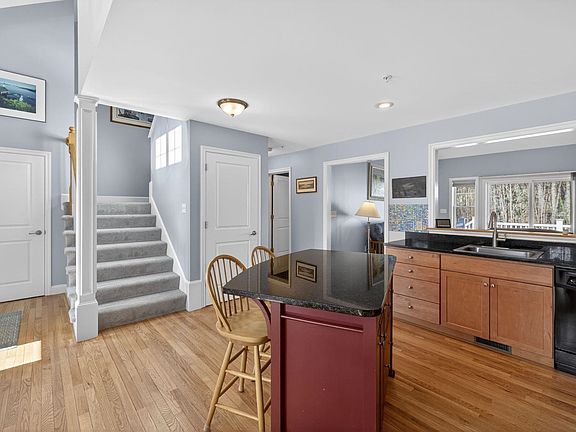 5th image of 22 Mill Pond Road #22