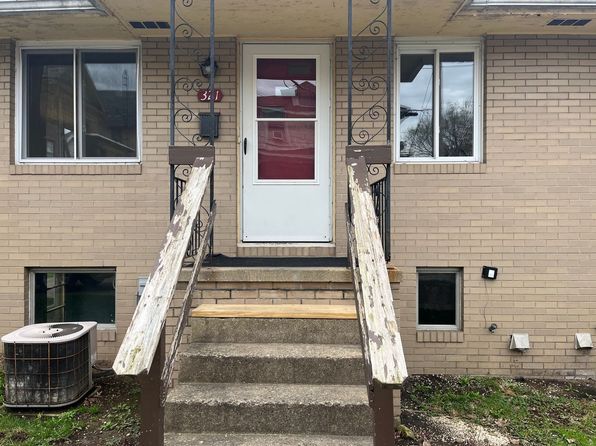 321 Thorne Ave NE