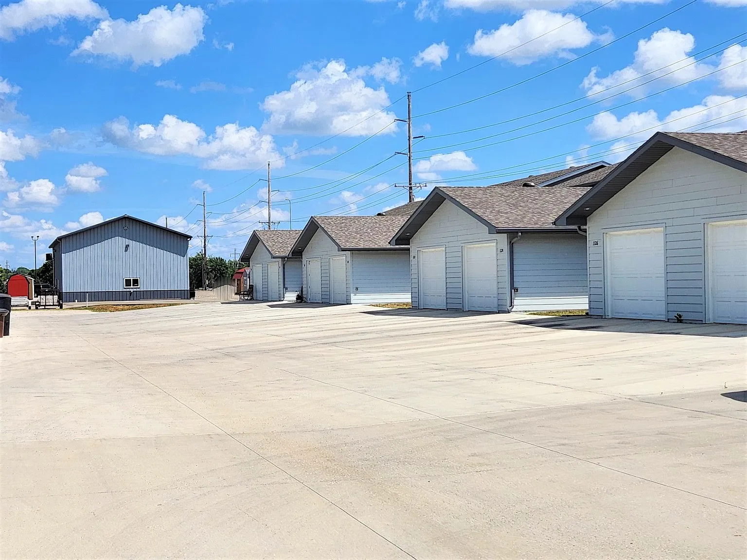 Scout Drive Town Homes — Photo 3