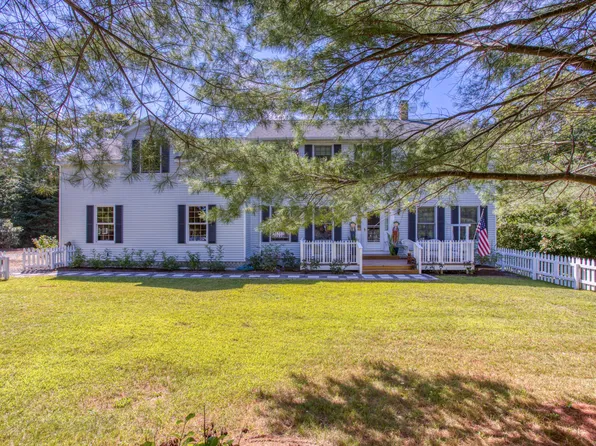 17 Spy Glass Hil Road, Boothbay, ME 04544