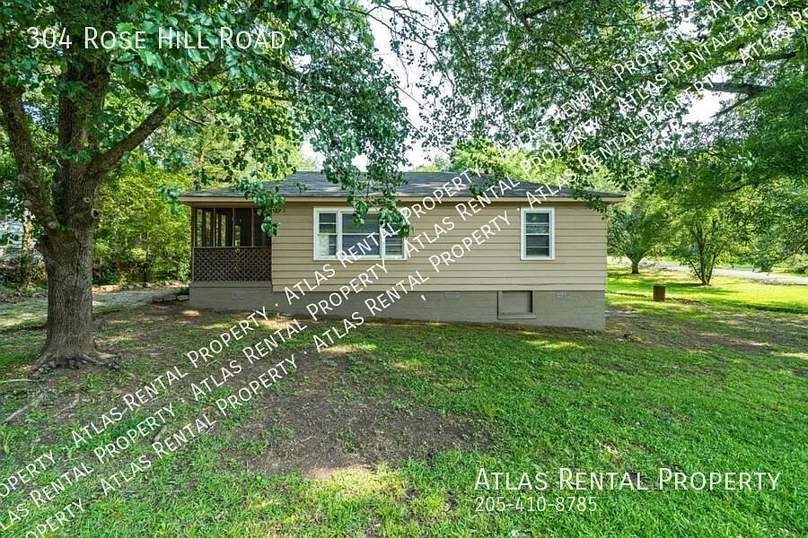 Pet-Friendly Birmingham Home with Deck, Porch & Spacious Yard! — Photo 3
