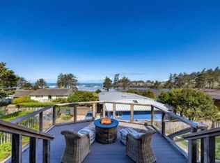 123 Highway 101 S, Yachats, OR 97498