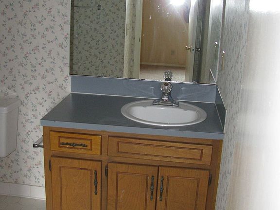 5th image of 5739 Worchester Dr