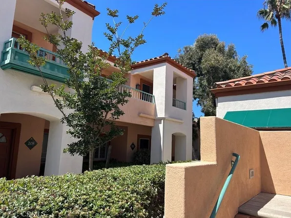 214 Villa Point Dr, Newport Beach, CA 92660