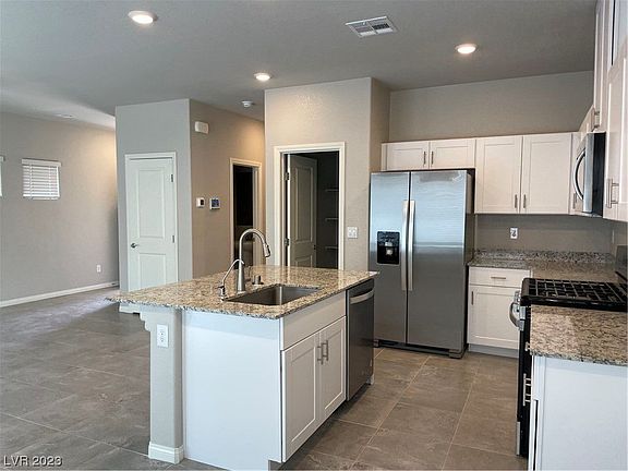 4th image of 9653 Spyglass Ln