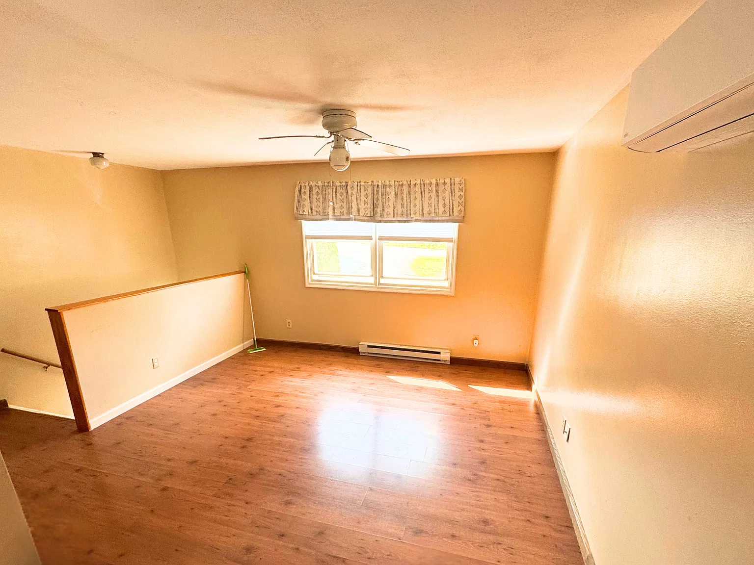 2 bed, $1,450 — Photo 3