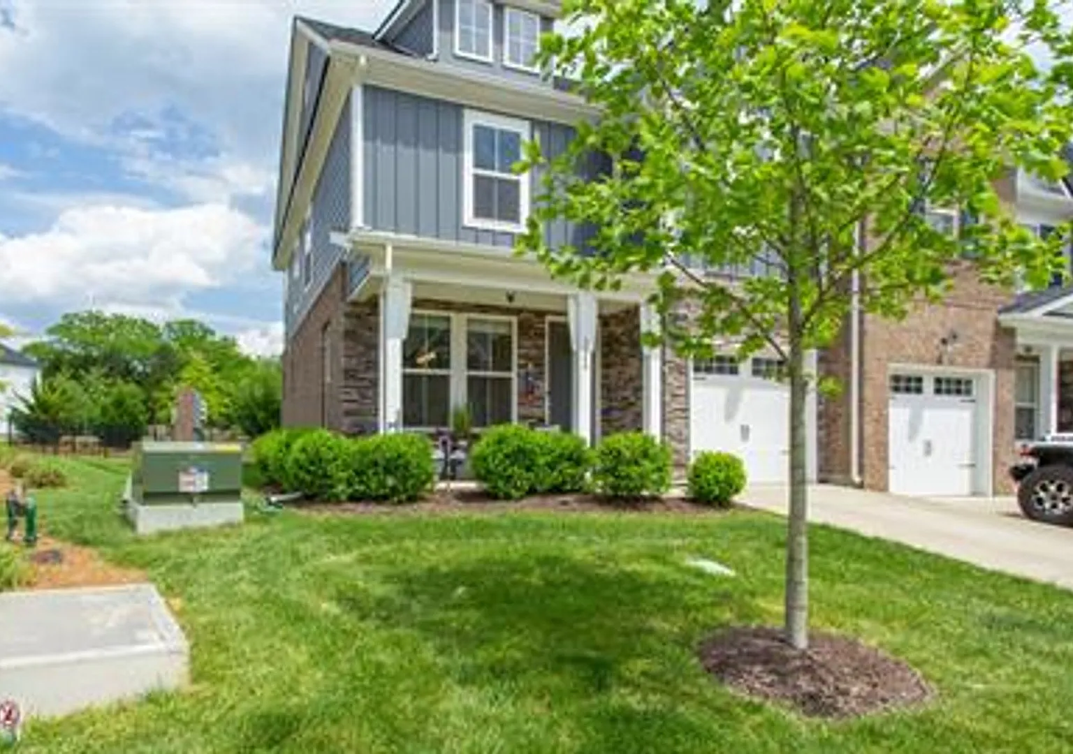 Beautiful Townhouse in Murfreesboro! — Photo 1