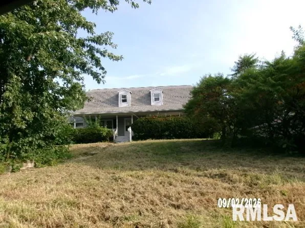 1213 3rd St, Lacon, IL 61540