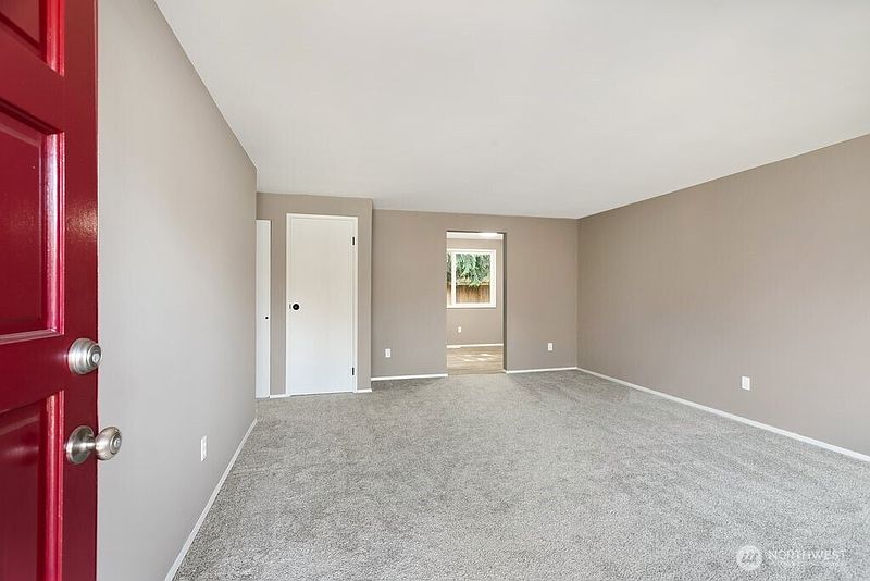 4th image of 7914 206th Place SW