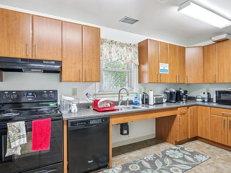 Acacia Lumberton Manor - 62+ Community — Photo 28