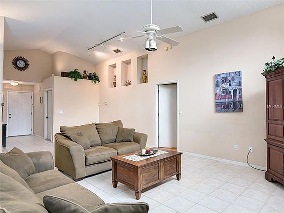 4th image of 1689 Slash Pine Pl