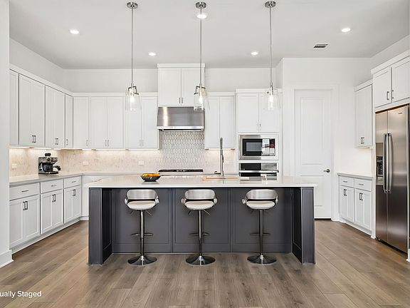 6th image of this home