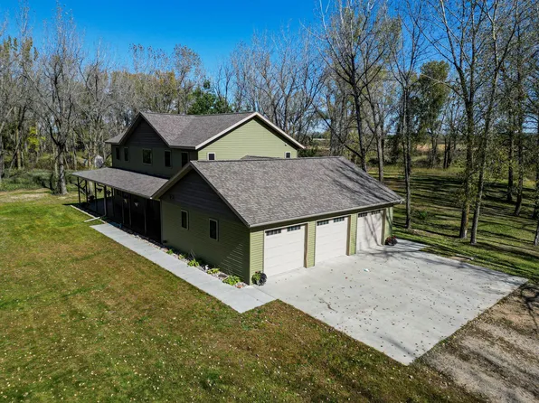 996 190th St N, Hawley, MN 56549