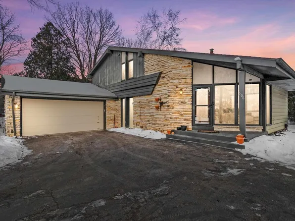 506 Carl Schurz Drive, Watertown, WI 53098