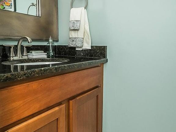 Powder Room off Foyer