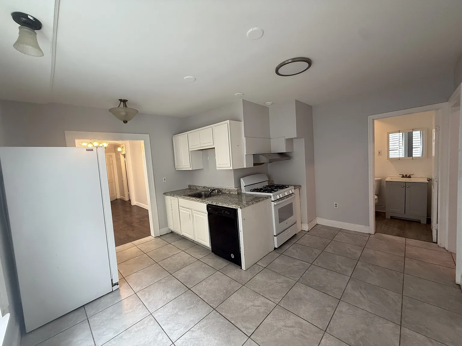 509 Yates Street - 1 — Photo 3