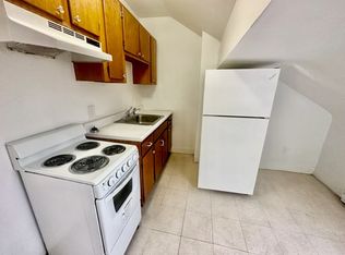 288 Hanover St #3, Boston, MA 02113