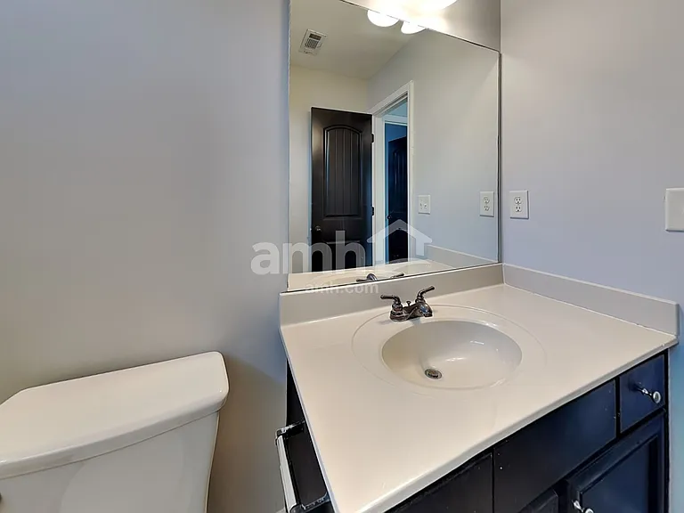414 Strawberry Walk — Photo 17