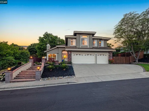 8254 Creekside Dr, Dublin, CA 94568