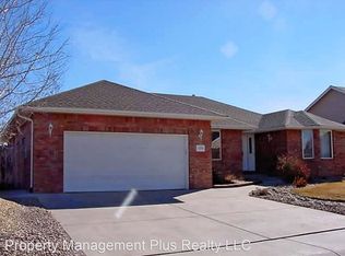 2094 Heron Ct, Longmont, CO 80503