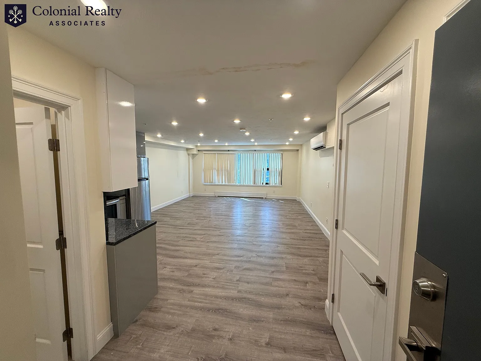 Studio, 1.0 bath, 725 sqft, $2,700 — Photo 3