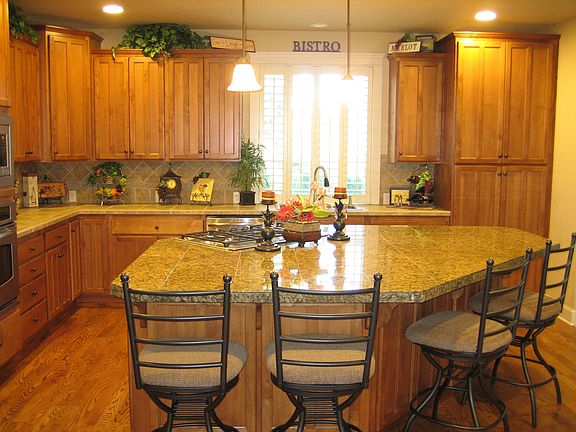 Huge gourmet island kitchen