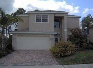 1064 Breakaway Trl, Titusville, FL 32780