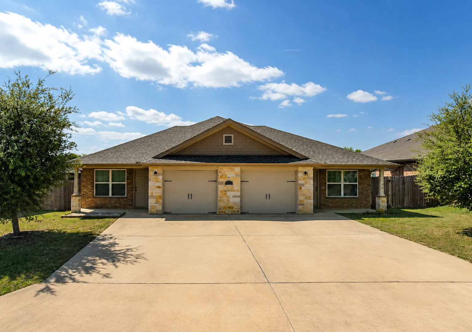 609 Kacie Dr — Photo 1