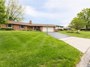 2316 Fairhill Ln, Dayton, OH 45440