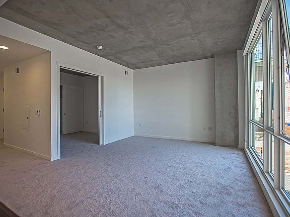 5th image of 45 Bartlett St #315