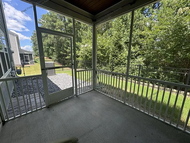 1161 Lookout Ridge Rd — Photo 20