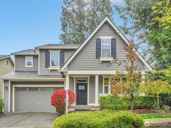 17211 NE 117th Way, Redmond, WA 98052