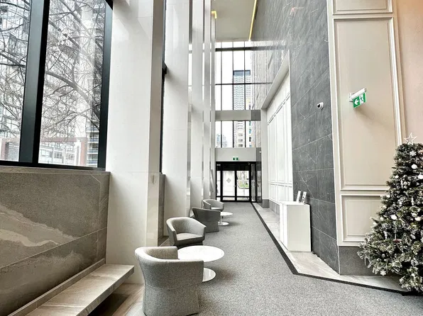 3 Gloucester St, Toronto, ON
