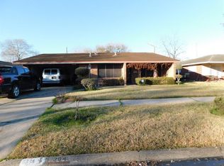 304 Cavalier Ln, Pasadena, TX 77502