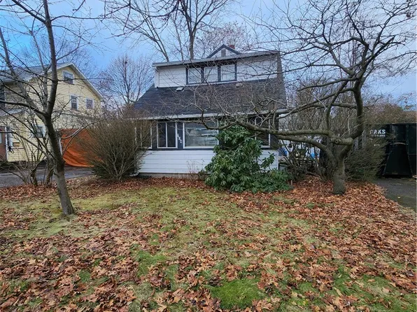 104 Bayton Dr, Rochester, NY 14622